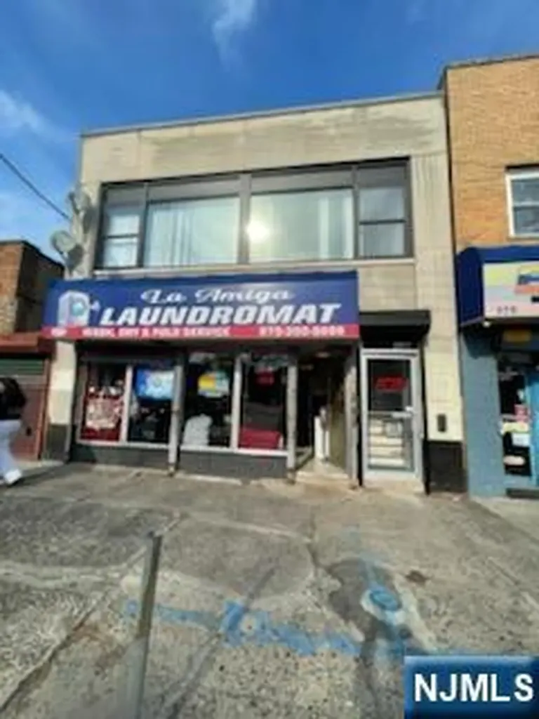 377 Bloomfield Avenue Newark NJ 07107