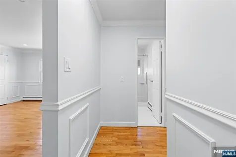 4D Lakeview Leonia NJ 07605