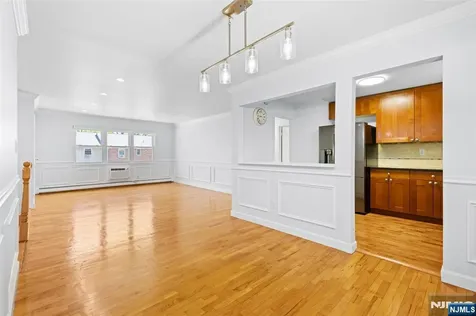 4D Lakeview Leonia NJ 07605