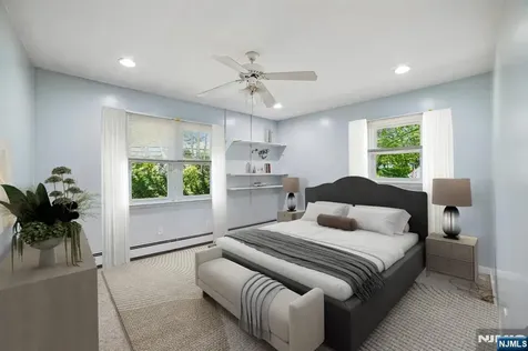 75 W Oakland Avenue Oakland NJ 07436