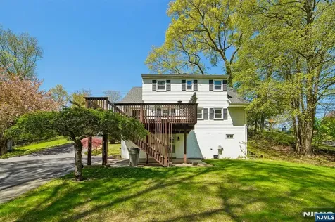 75 W Oakland Avenue Oakland NJ 07436