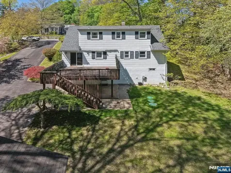 75 W Oakland Avenue Oakland NJ 07436