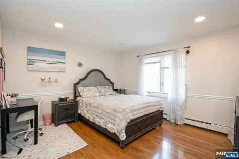 298 Nedellec Drive Saddle Brook NJ 07663