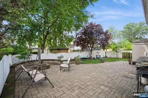 298 Nedellec Drive Saddle Brook NJ 07663