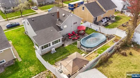 24 Lennon Place Clifton NJ 07013