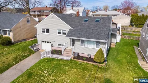 24 Lennon Place Clifton NJ 07013