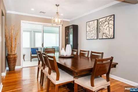 24 Lennon Place Clifton NJ 07013