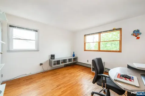 24 Molinari Drive Wanaque NJ 07465