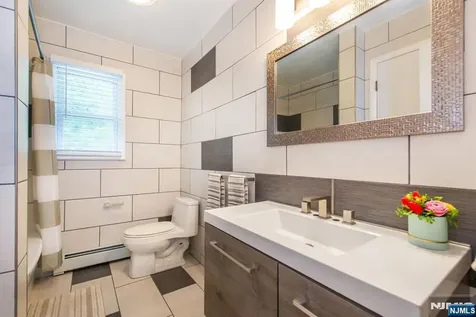 24 Molinari Drive Wanaque NJ 07465