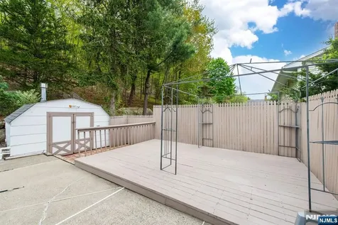 24 Molinari Drive Wanaque NJ 07465