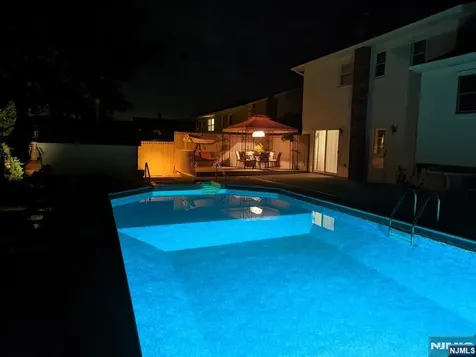 24 Molinari Drive Wanaque NJ 07465