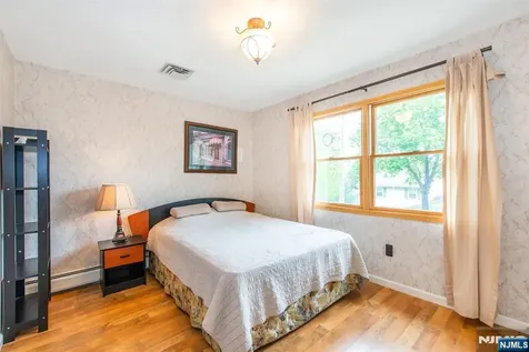 24 Molinari Drive Wanaque NJ 07465