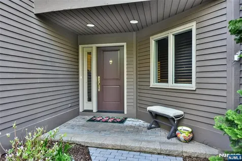 30 N Bayard Lane Mahwah NJ 07430