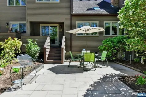 30 N Bayard Lane Mahwah NJ 07430