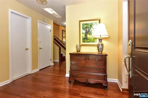 30 N Bayard Lane Mahwah NJ 07430