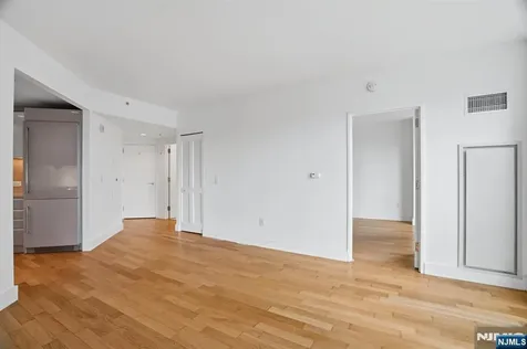 77 Hudson Street Jersey City NJ 07302