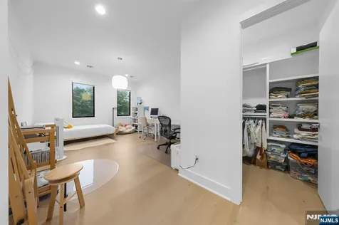 4 Wedgehill Lane Montvale NJ 07645