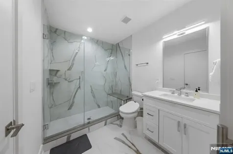 4 Wedgehill Lane Montvale NJ 07645