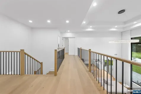 4 Wedgehill Lane Montvale NJ 07645