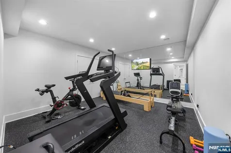 4 Wedgehill Lane Montvale NJ 07645