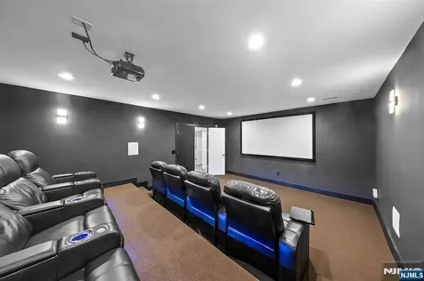 4 Wedgehill Lane Montvale NJ 07645
