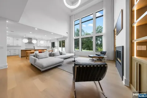 4 Wedgehill Lane Montvale NJ 07645