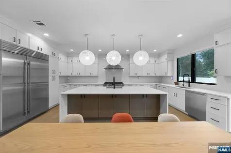 4 Wedgehill Lane Montvale NJ 07645