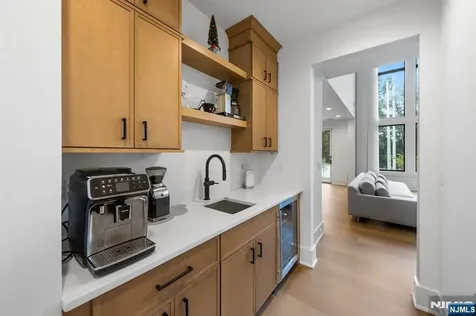 4 Wedgehill Lane Montvale NJ 07645