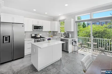249 Brower Court West New York NJ 07093