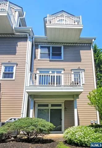 249 Brower Court West New York NJ 07093
