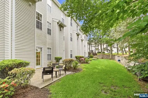 204 Swathmore Drive Nutley NJ 07110
