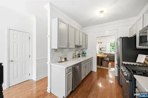 204 Swathmore Drive Nutley NJ 07110