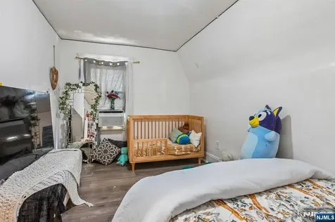 268 Halsted Street East Orange NJ 07018