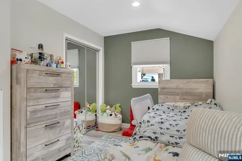 31 Roome Street Lincoln Park Borough NJ 07035