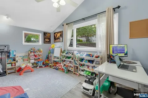 31 Roome Street Lincoln Park Borough NJ 07035