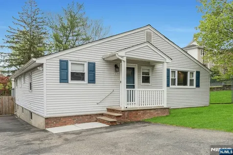 31 Roome Street Lincoln Park Borough NJ 07035