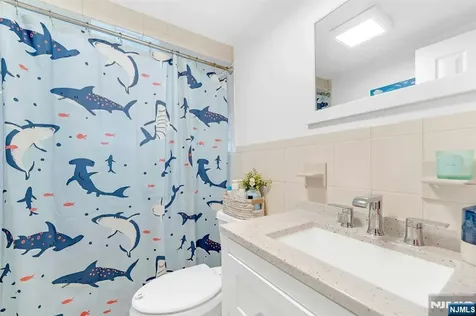 31 Roome Street Lincoln Park Borough NJ 07035