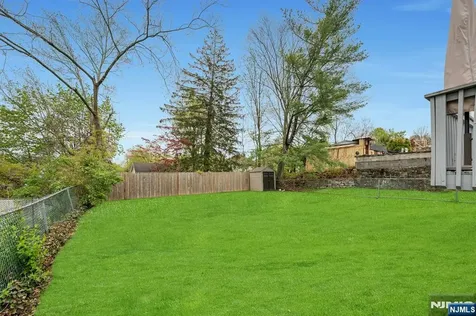 31 Roome Street Lincoln Park Borough NJ 07035