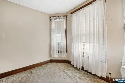 10 Beech Street Rutherford NJ 07070