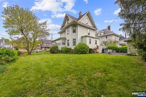 10 Beech Street Rutherford NJ 07070