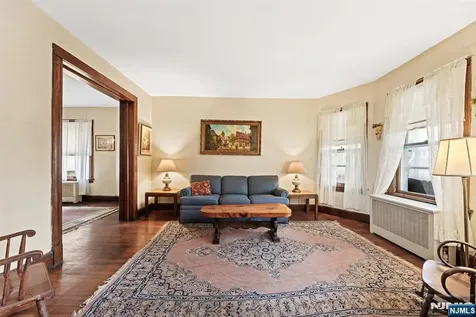 10 Beech Street Rutherford NJ 07070