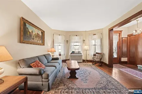 10 Beech Street Rutherford NJ 07070