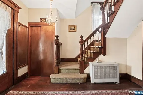 10 Beech Street Rutherford NJ 07070