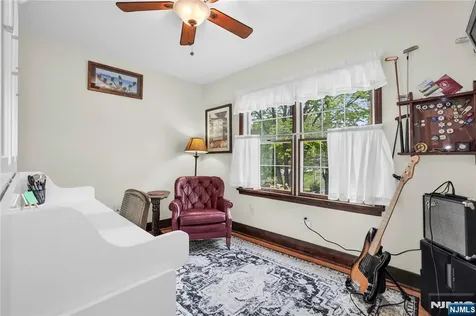 152 Long Hill Road Little Falls NJ 07424