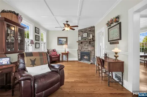 152 Long Hill Road Little Falls NJ 07424
