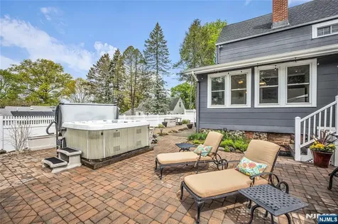 152 Long Hill Road Little Falls NJ 07424