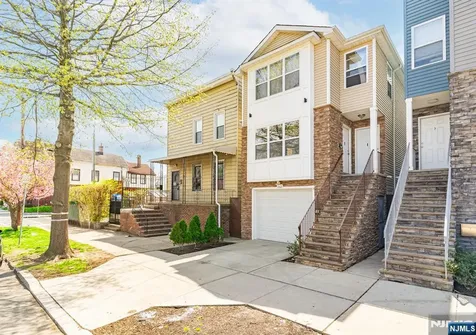 262 2nd Avenue Newark NJ 07107