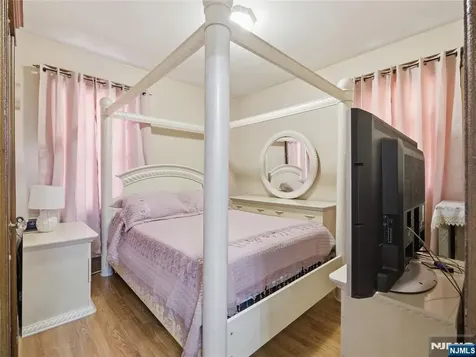 768 25th Street Paterson NJ 07504
