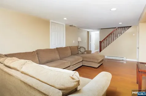 441 Blanchard Terrace Hackensack NJ 07601