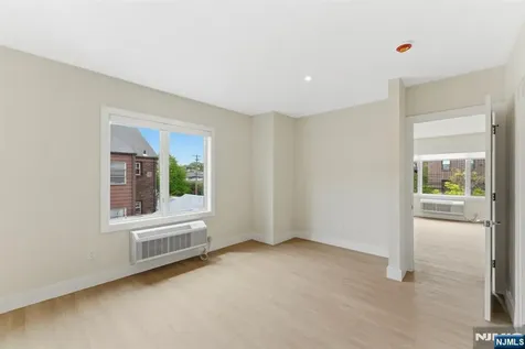850 Broad Avenue Ridgefield NJ 07657